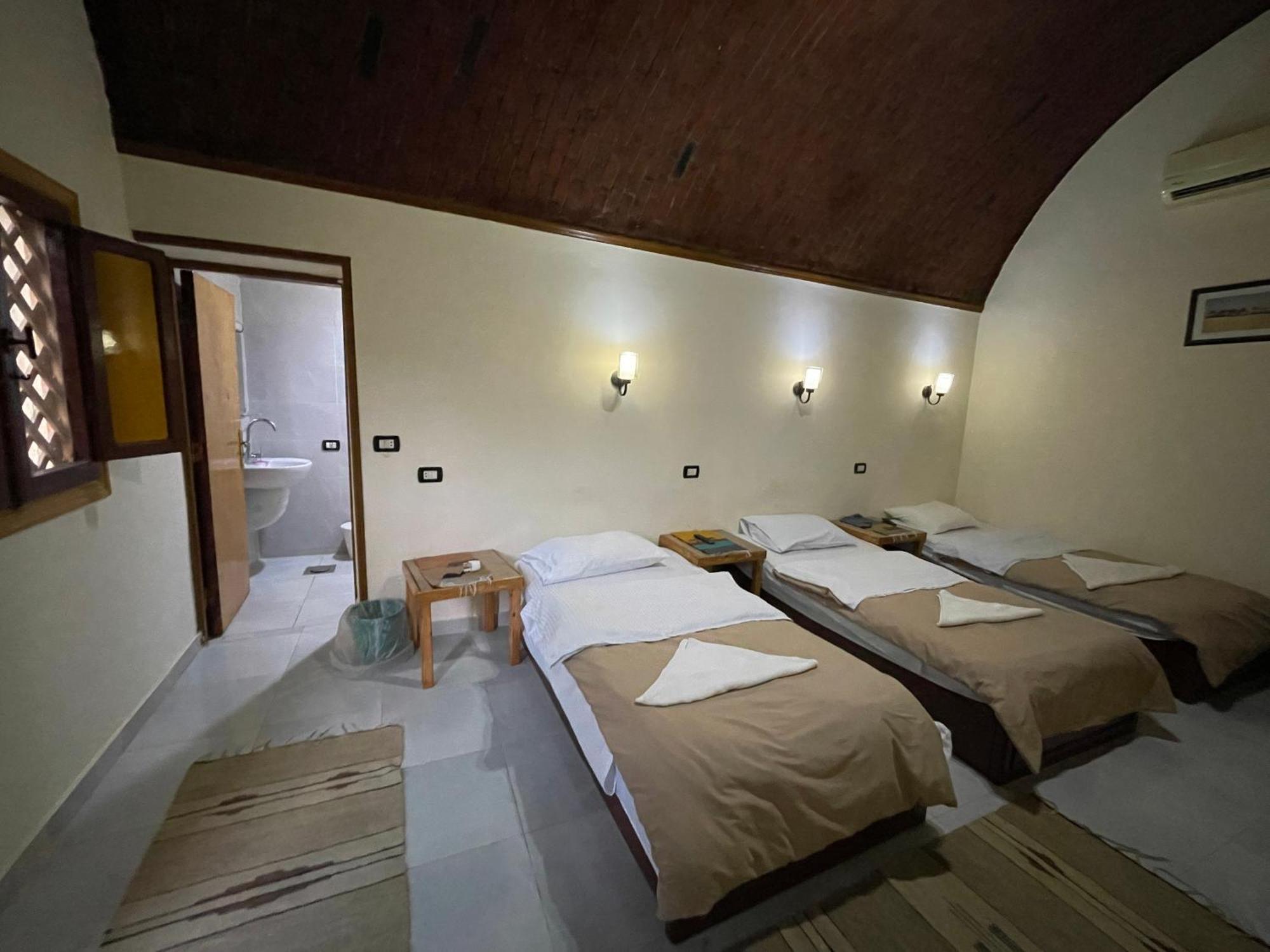 Safari Camp Bahariya Oasis Hotel Bawiti Exterior photo